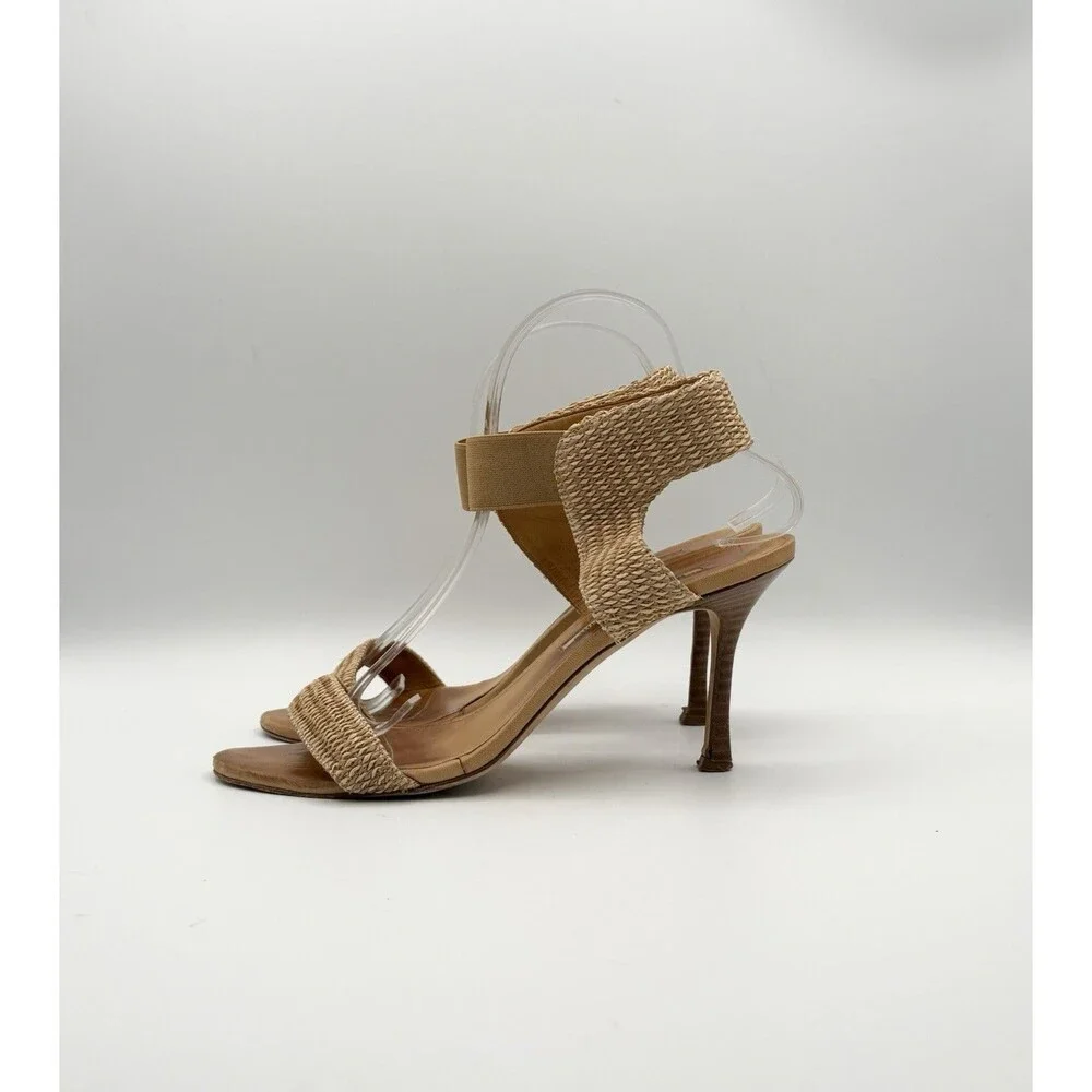 Manolo Blahnik manolo blahnik